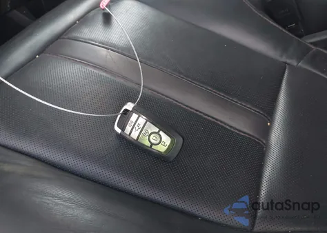 2022 Ford F-250 Platinum z USA, uszkodzony, nr VIN 1FT7W2BT2NEG01310